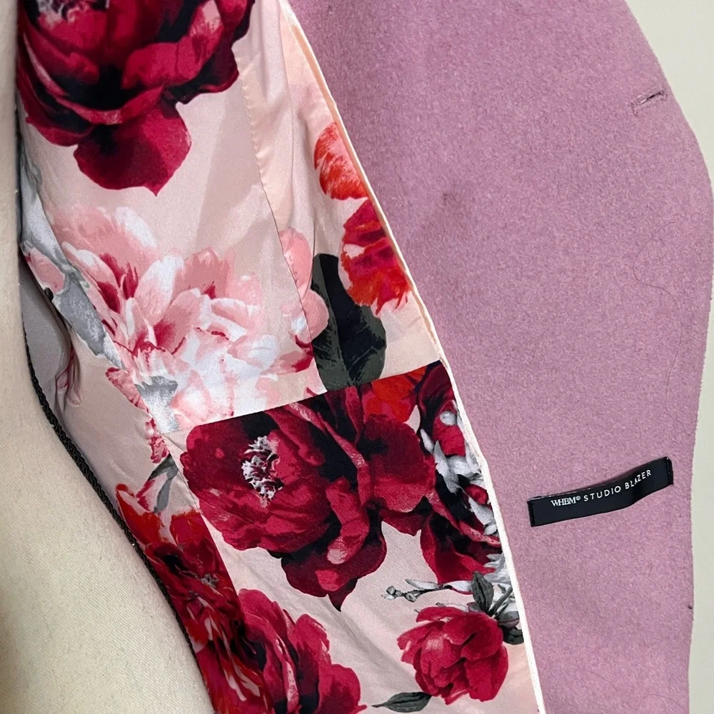 🌸🌺🌷White House Black Market Pink Blazer with Silver Buttons - Picture 13 of 16